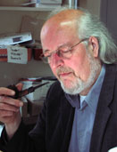 <b>Hans-Günter Thien</b>, Jg. 1947, Dr., seit 1984 Hochschullehrer an der <b>...</b> - Thien-Guenter-rgb